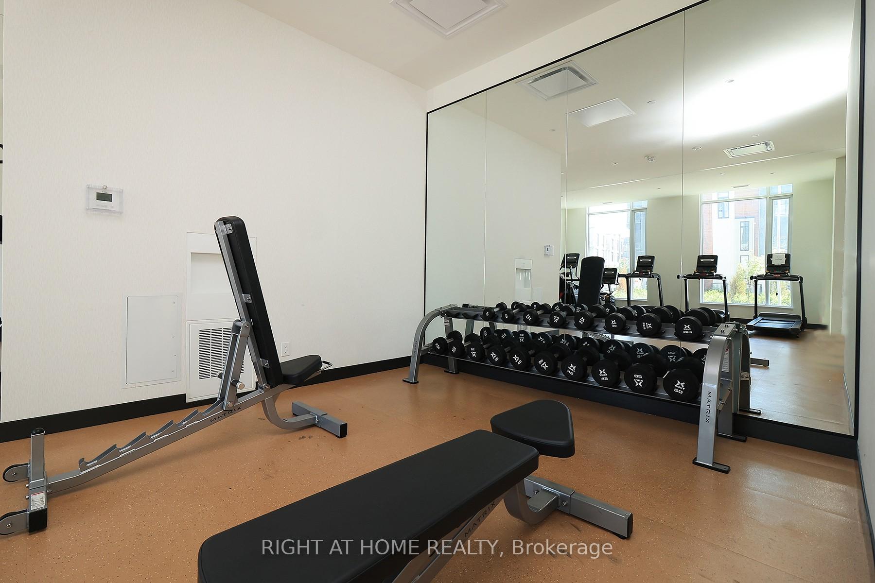 Photo 11 of Unit 331, 2 David Eyer Road, Richmond Hill, Rural Richmond Hill — HOMEH