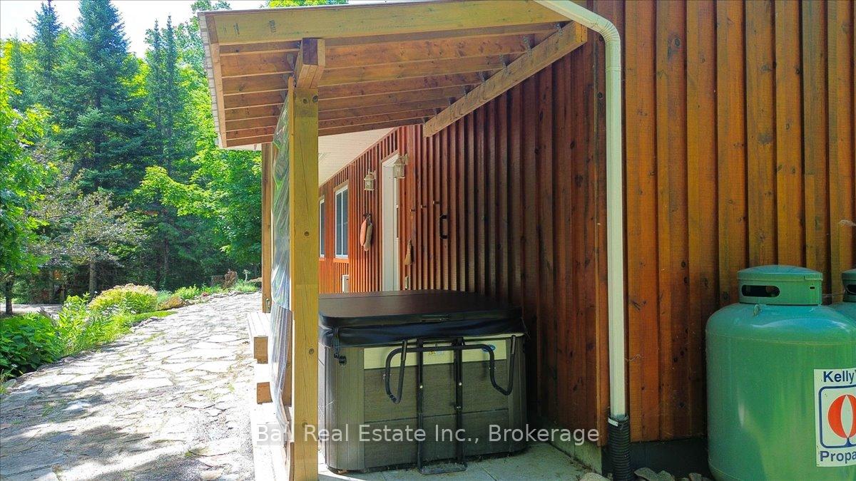Photo 13 of 240 Stringer Drive, Faraday — HOMEH