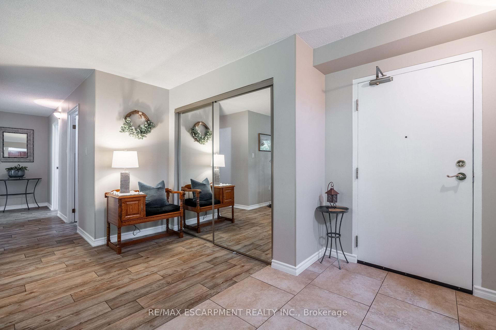 Photo 12 of Unit 204, 966 Queenston Road, Hamilton, Stoney Creek — HOMEH