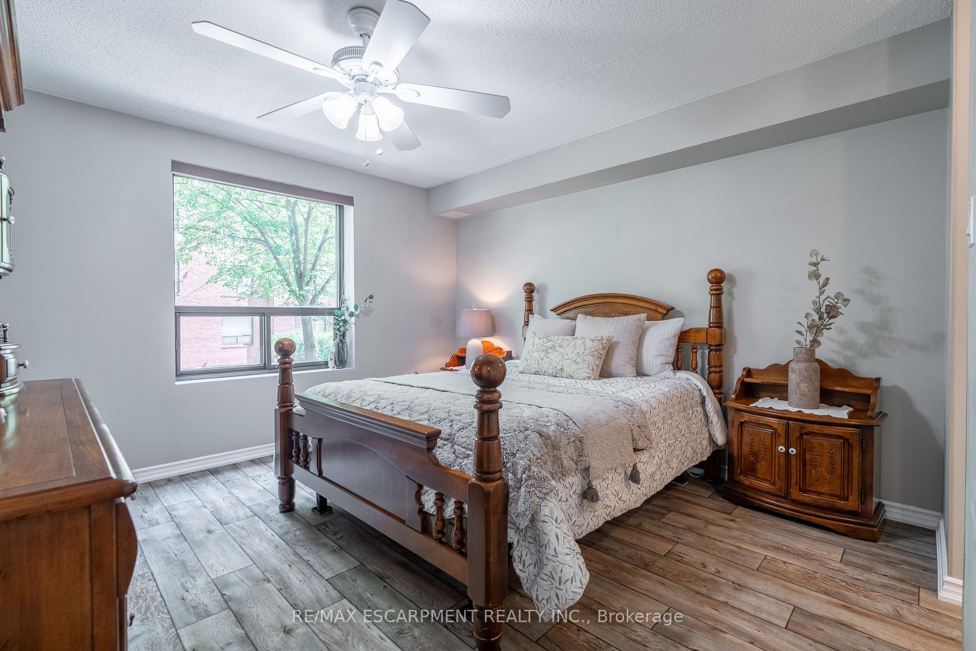 Photo 30 of Unit 204, 966 Queenston Road, Hamilton, Stoney Creek — HOMEH