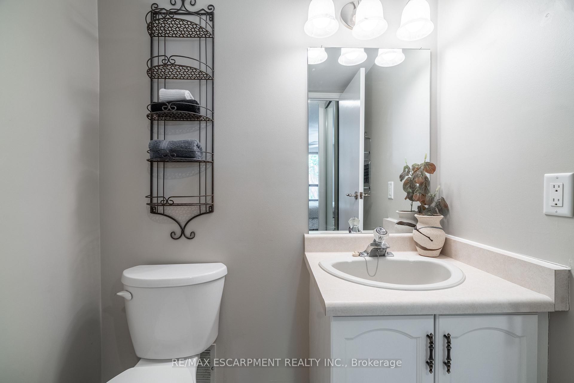 Photo 33 of Unit 204, 966 Queenston Road, Hamilton, Stoney Creek — HOMEH