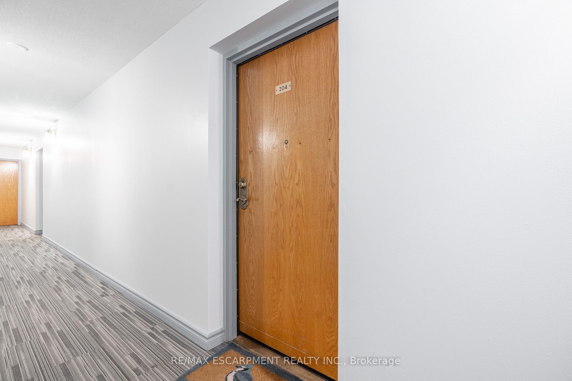Photo 41 of Unit 204, 966 Queenston Road, Hamilton, Stoney Creek — HOMEH