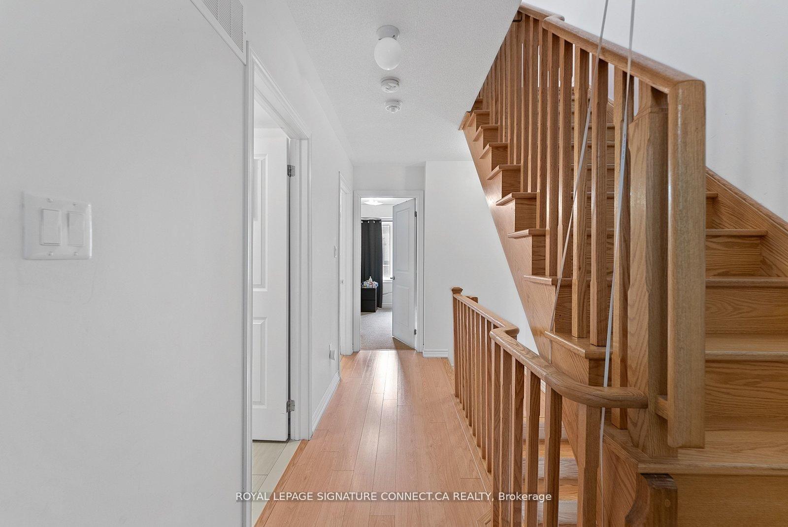 Photo 10 of 399 The Westway Way, Etobicoke, Willowridge-Martingrove-Richview — HOMEH