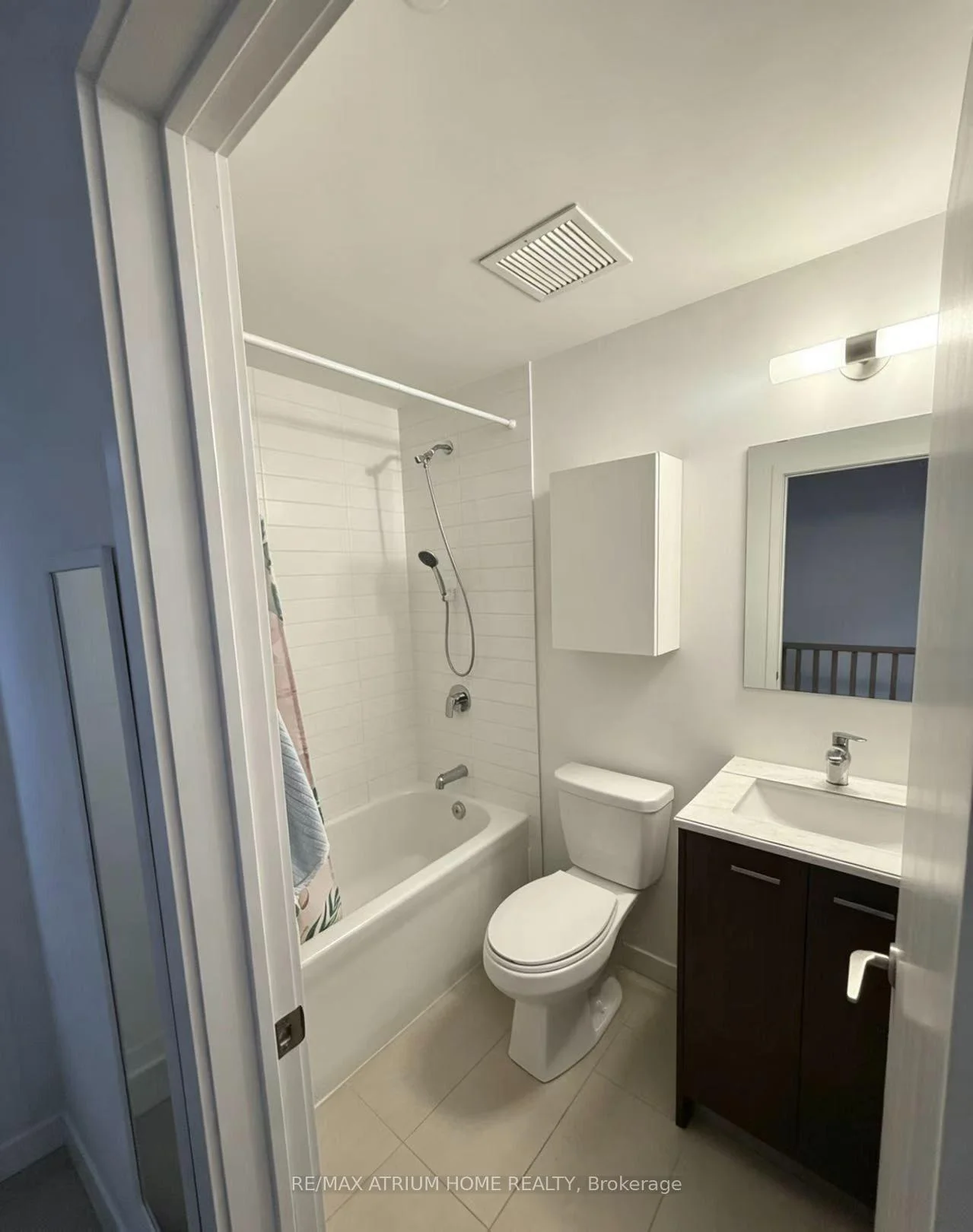 Photo 6 of Unit 117, 10 Echo Point, Scarborough, L'Amoreaux — HOMEH