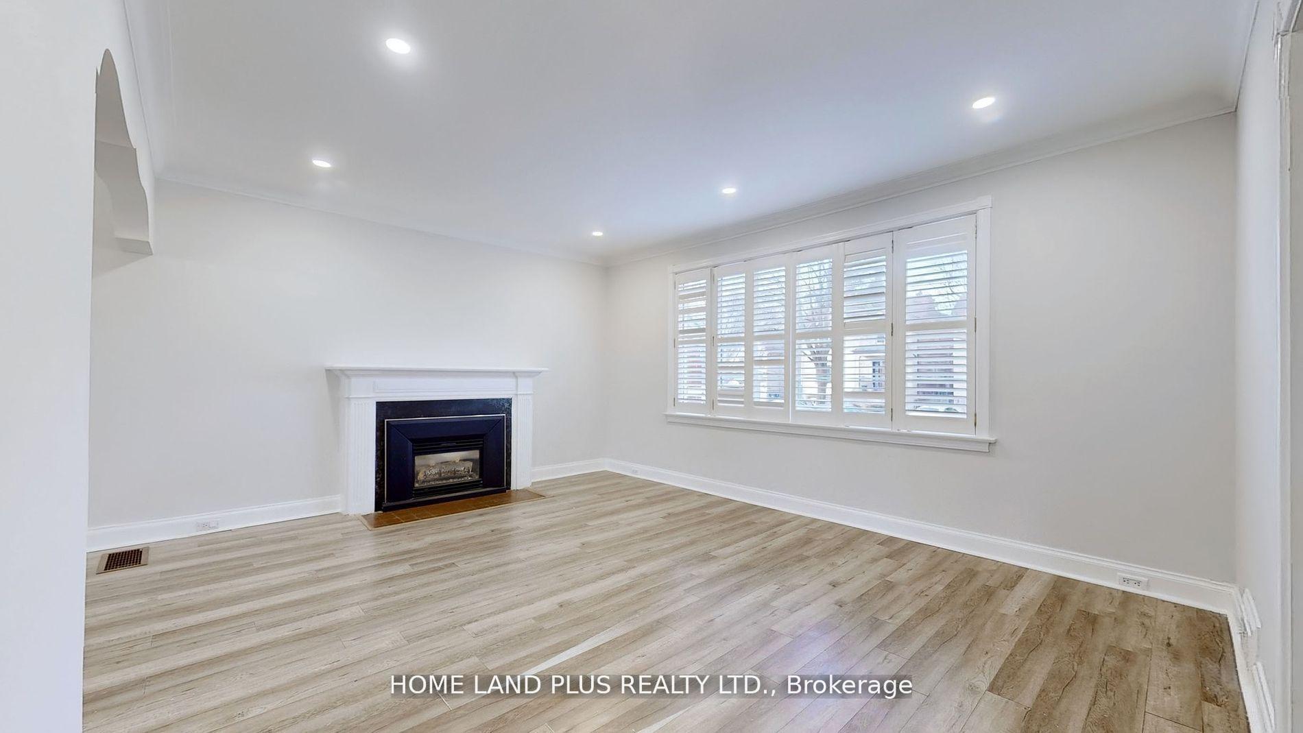 Photo 5 of 257 Joicey Boulevard, Toronto, Bedford Park-Nortown — HOMEH