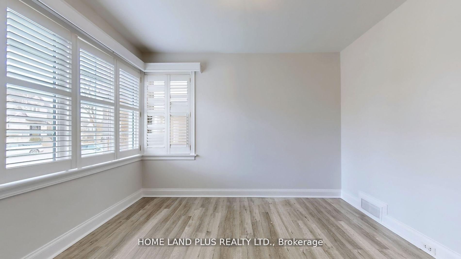 Photo 26 of 257 Joicey Boulevard, Toronto, Bedford Park-Nortown — HOMEH