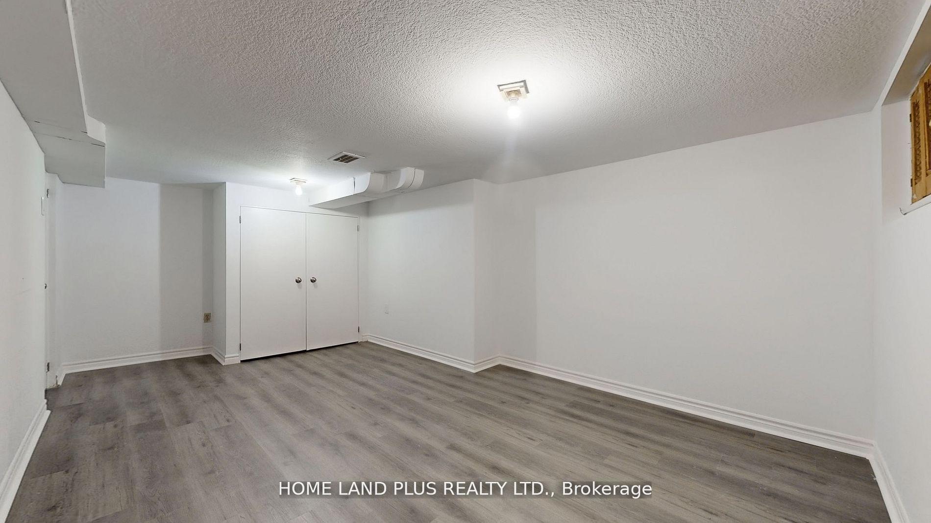 Photo 30 of 257 Joicey Boulevard, Toronto, Bedford Park-Nortown — HOMEH