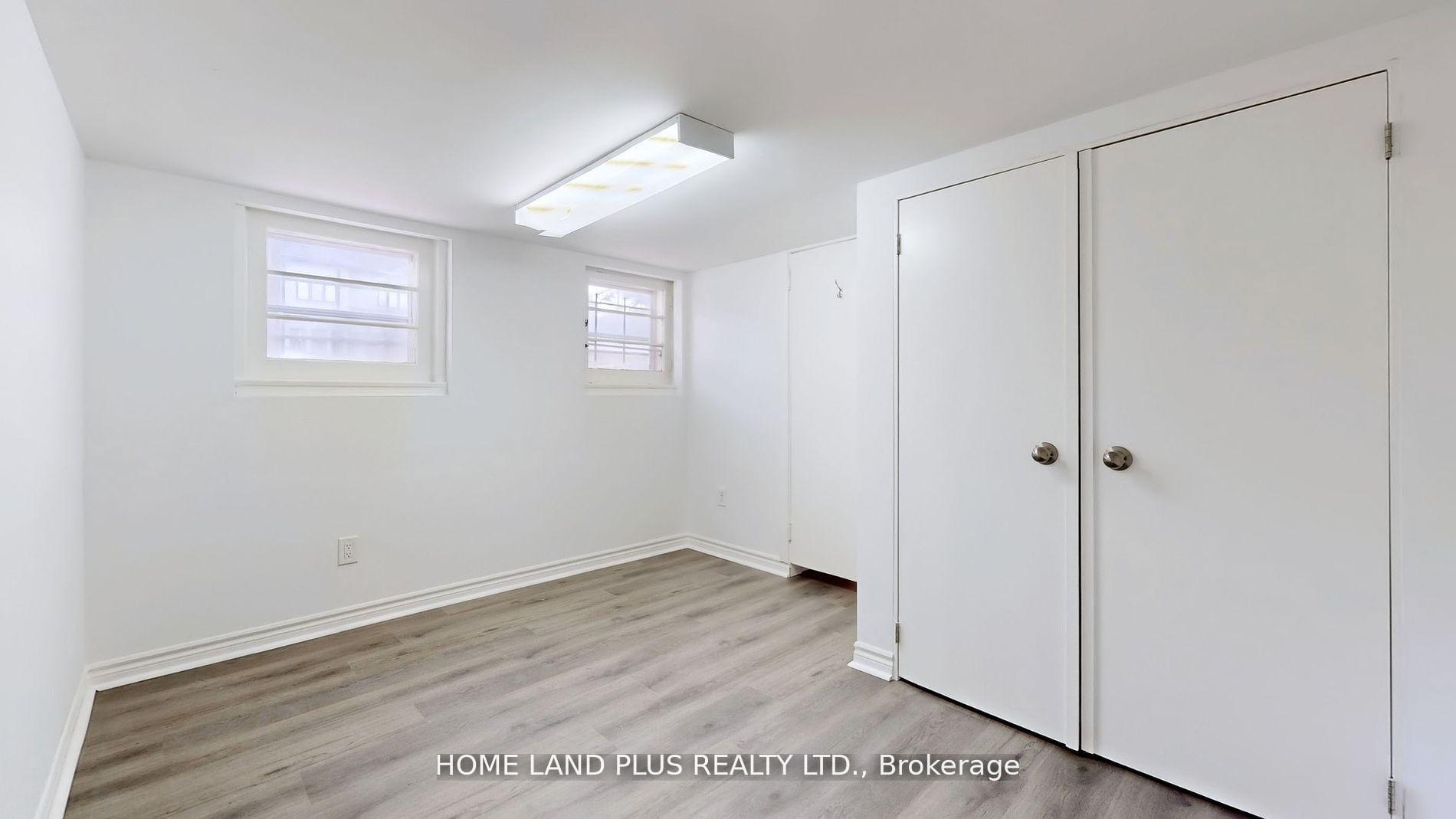Photo 31 of 257 Joicey Boulevard, Toronto, Bedford Park-Nortown — HOMEH