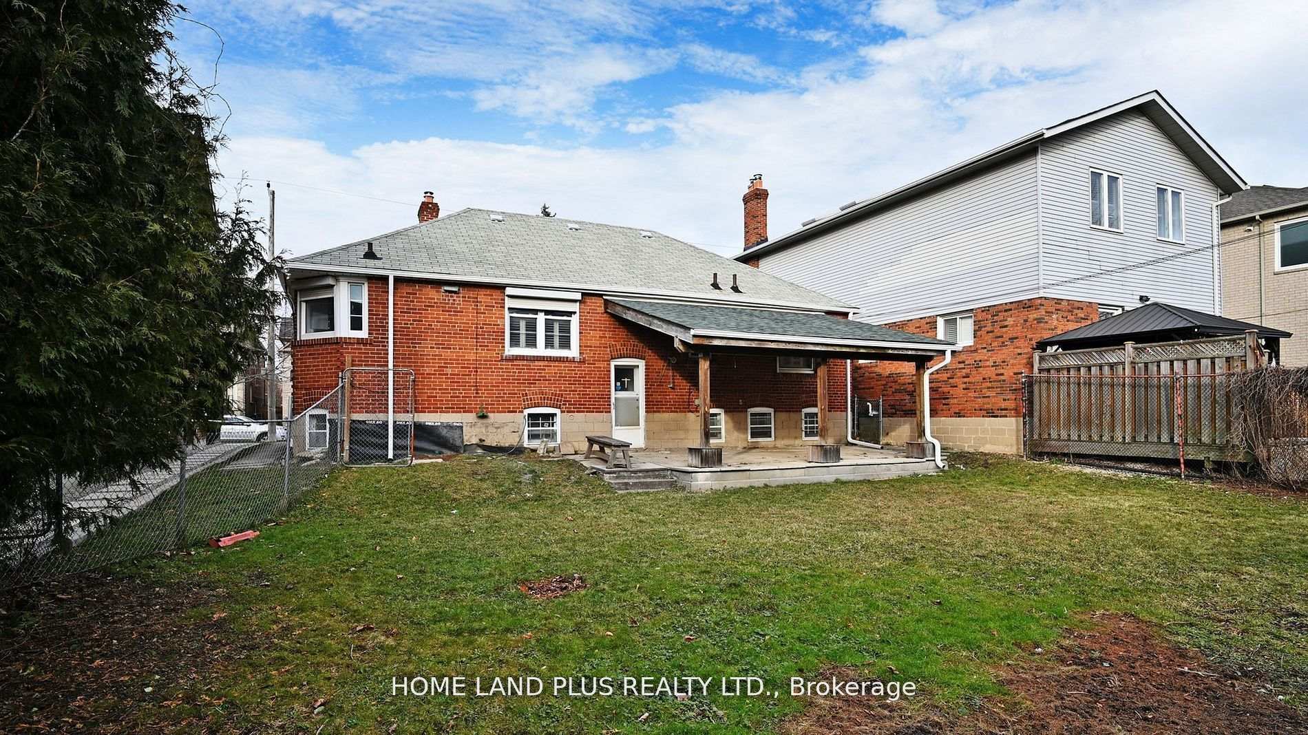 Photo 38 of 257 Joicey Boulevard, Toronto, Bedford Park-Nortown — HOMEH