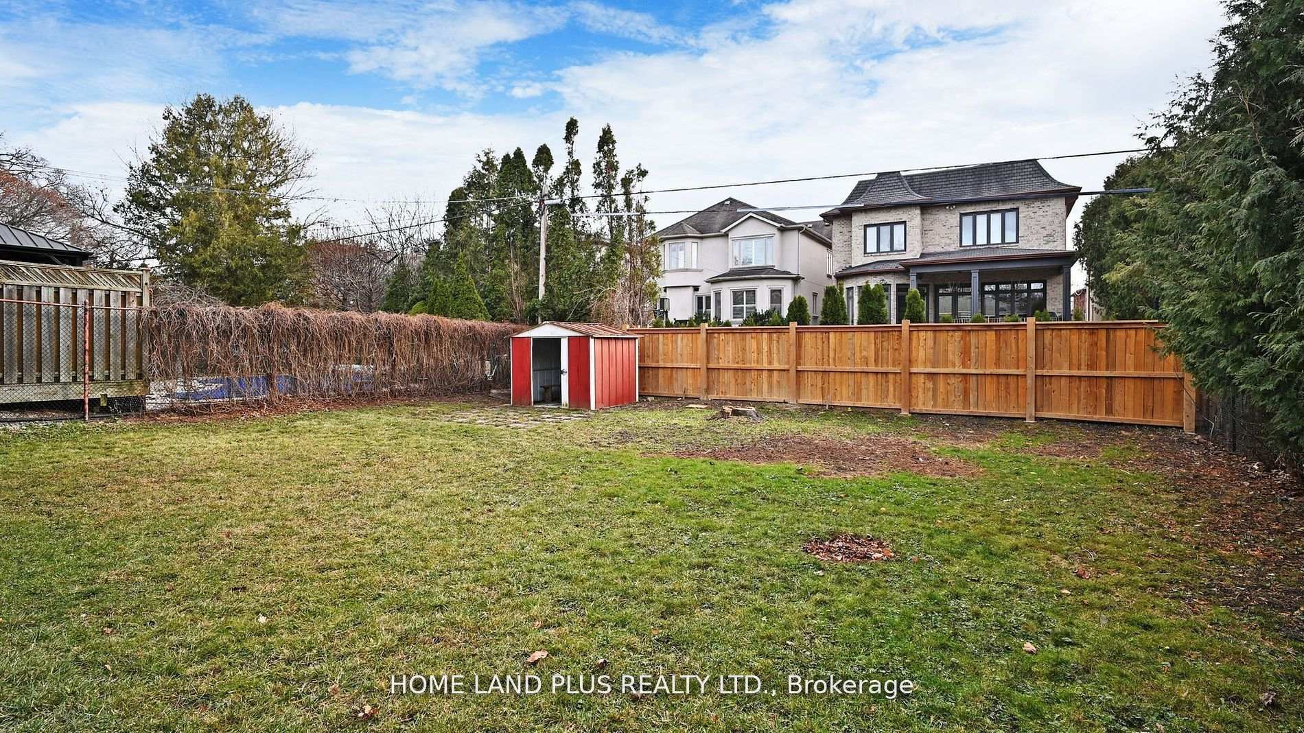 Photo 40 of 257 Joicey Boulevard, Toronto, Bedford Park-Nortown — HOMEH