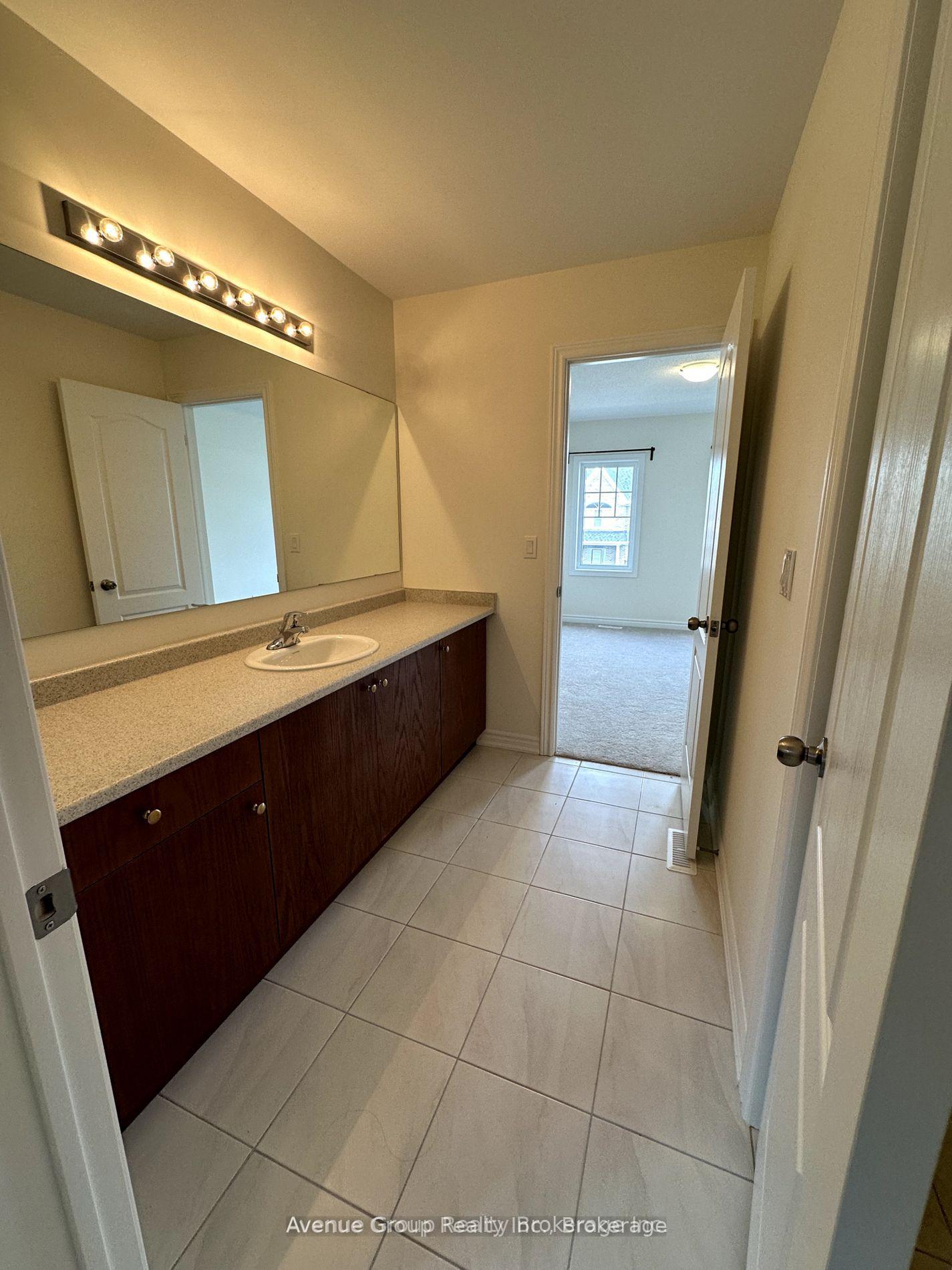 Photo 25 of 110 North Garden Boulevard, Scugog, Port Perry — HOMEH