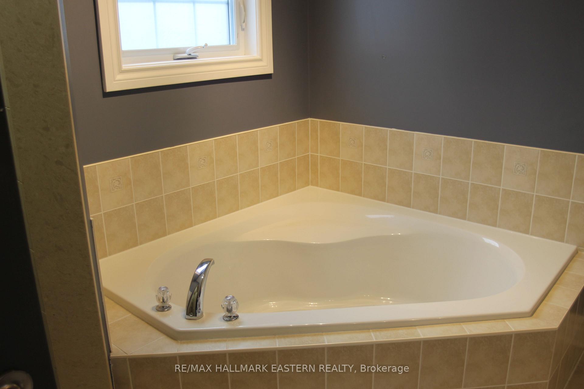 Photo 21 of 1 Milligan Street, Clarington, Newcastle — HOMEH