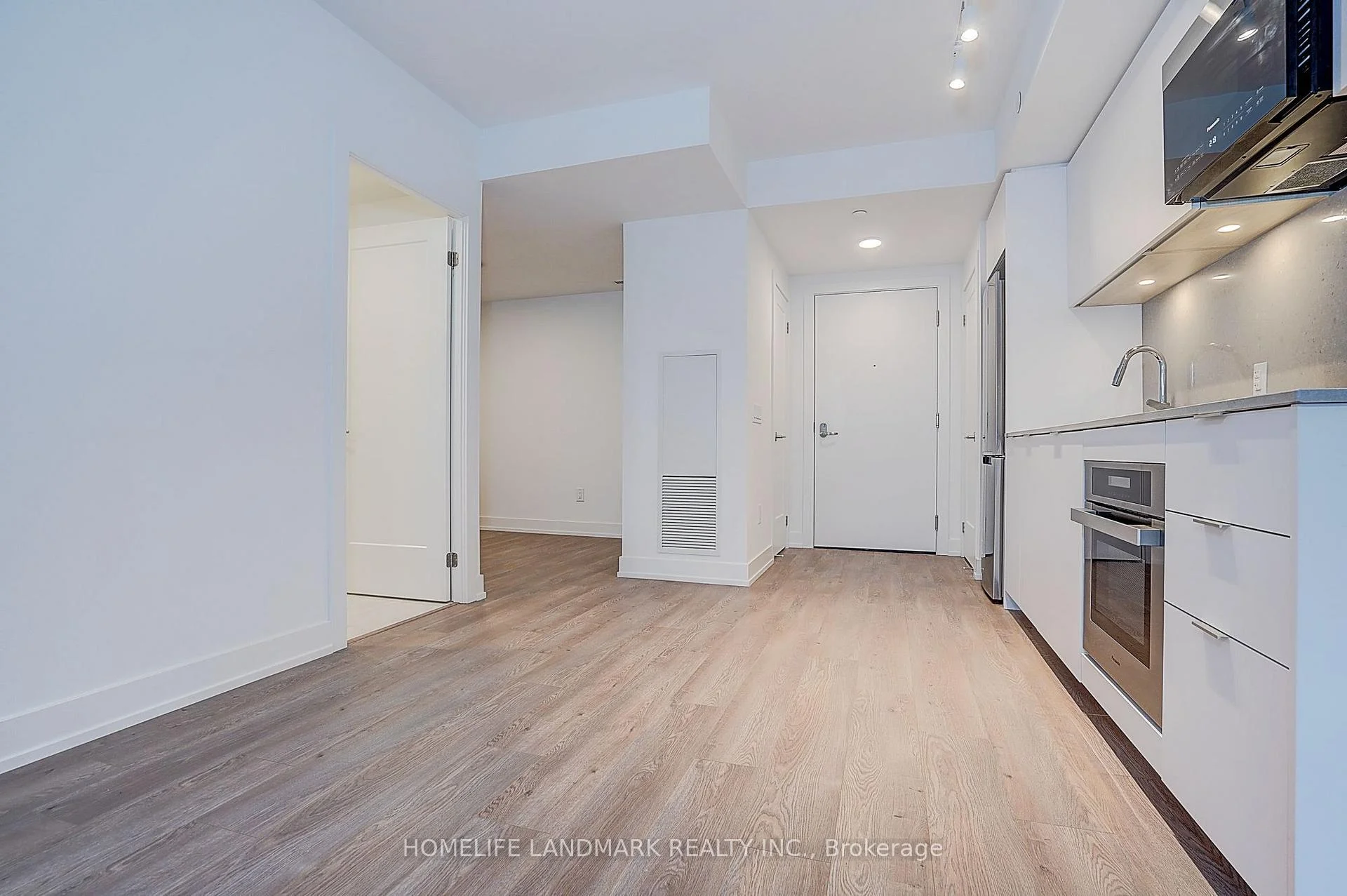 Photo 16 of Unit 805, 9 Clegg Road, Markham, Unionville — HOMEH