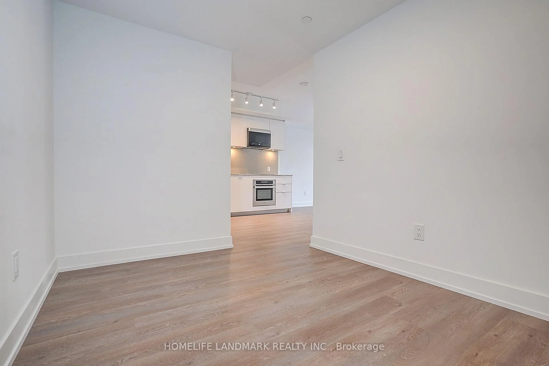 Photo 30 of Unit 805, 9 Clegg Road, Markham, Unionville — HOMEH
