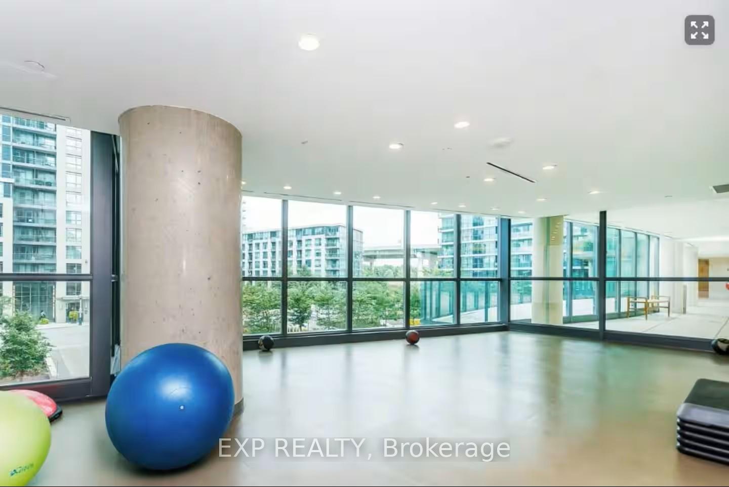 Photo 6 of 209 Fort York Boulevard, Toronto, Niagara — HOMEH
