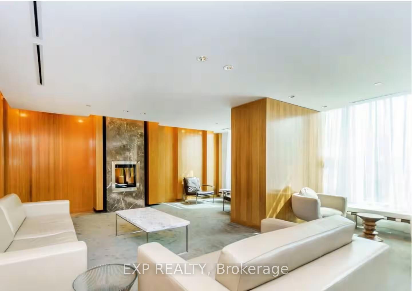 Photo 18 of 209 Fort York Boulevard, Toronto, Niagara — HOMEH