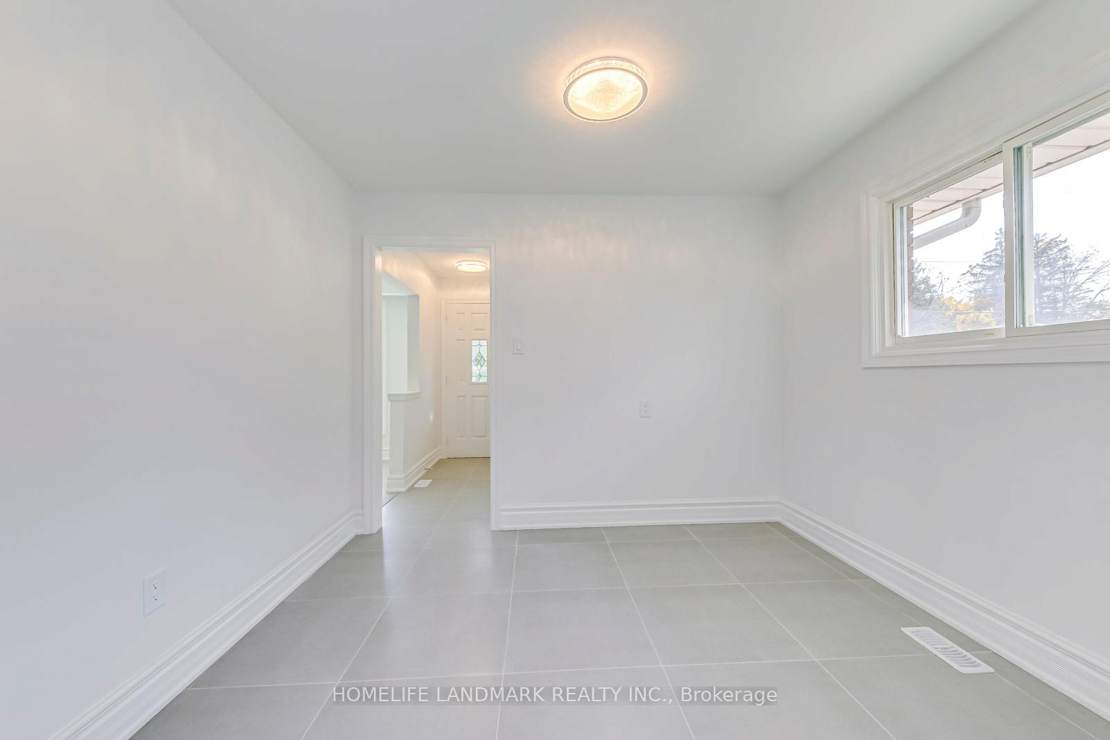 Photo 7 of 146 Manning Avenue, Hamilton, Greeningdon — HOMEH