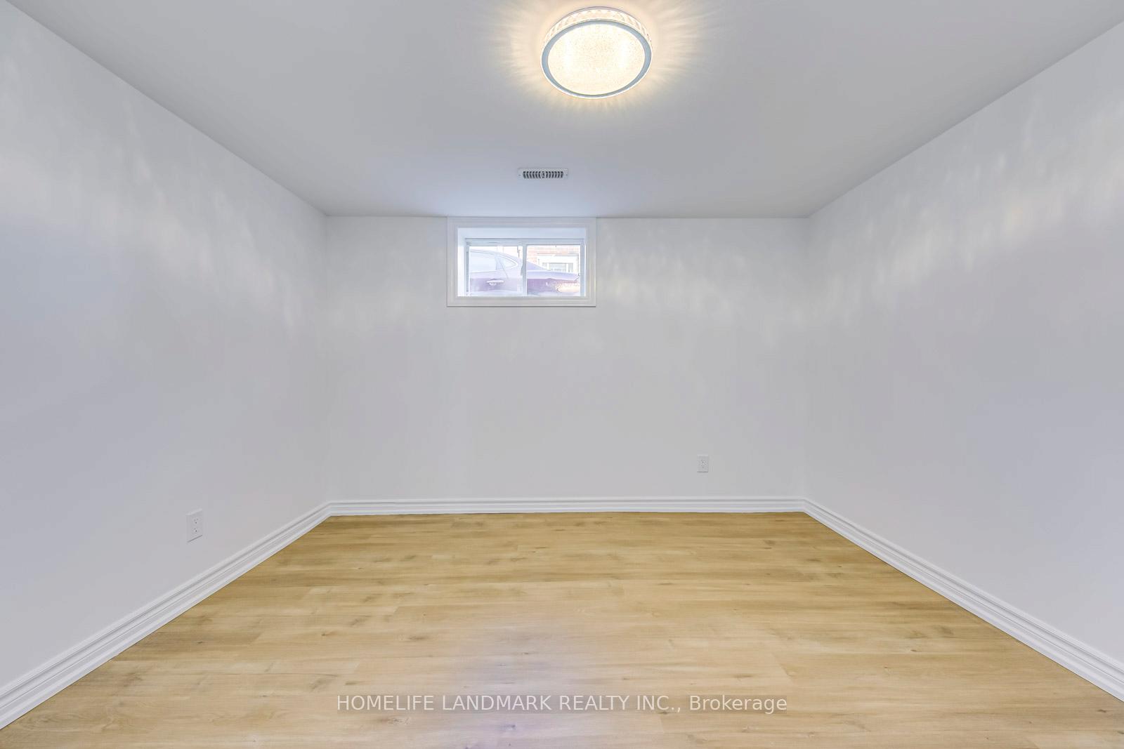 Photo 25 of 146 Manning Avenue, Hamilton, Greeningdon — HOMEH