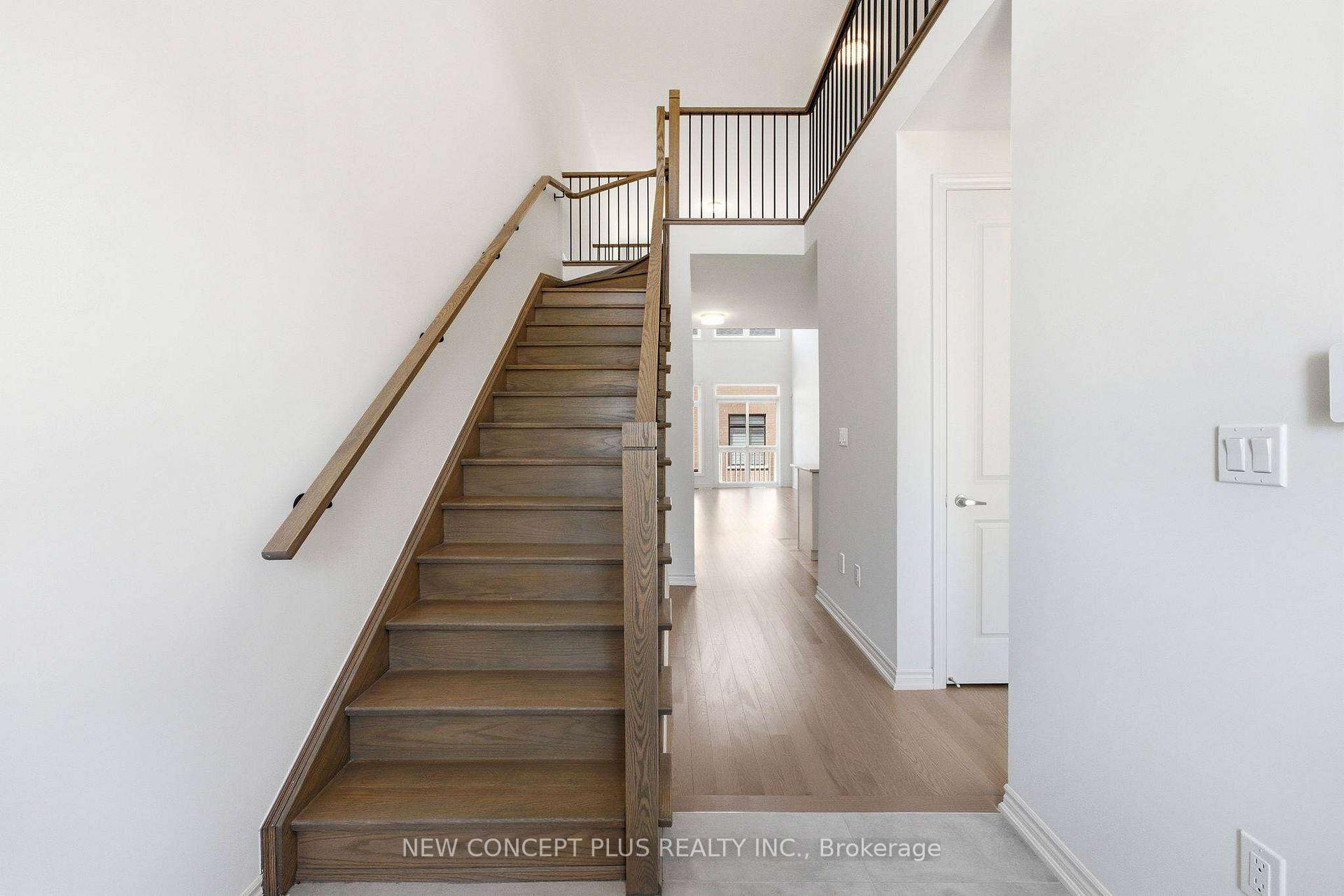 Photo 13 of 11 Bayberry Drive, Adjala-Tosorontio, Colgan — HOMEH