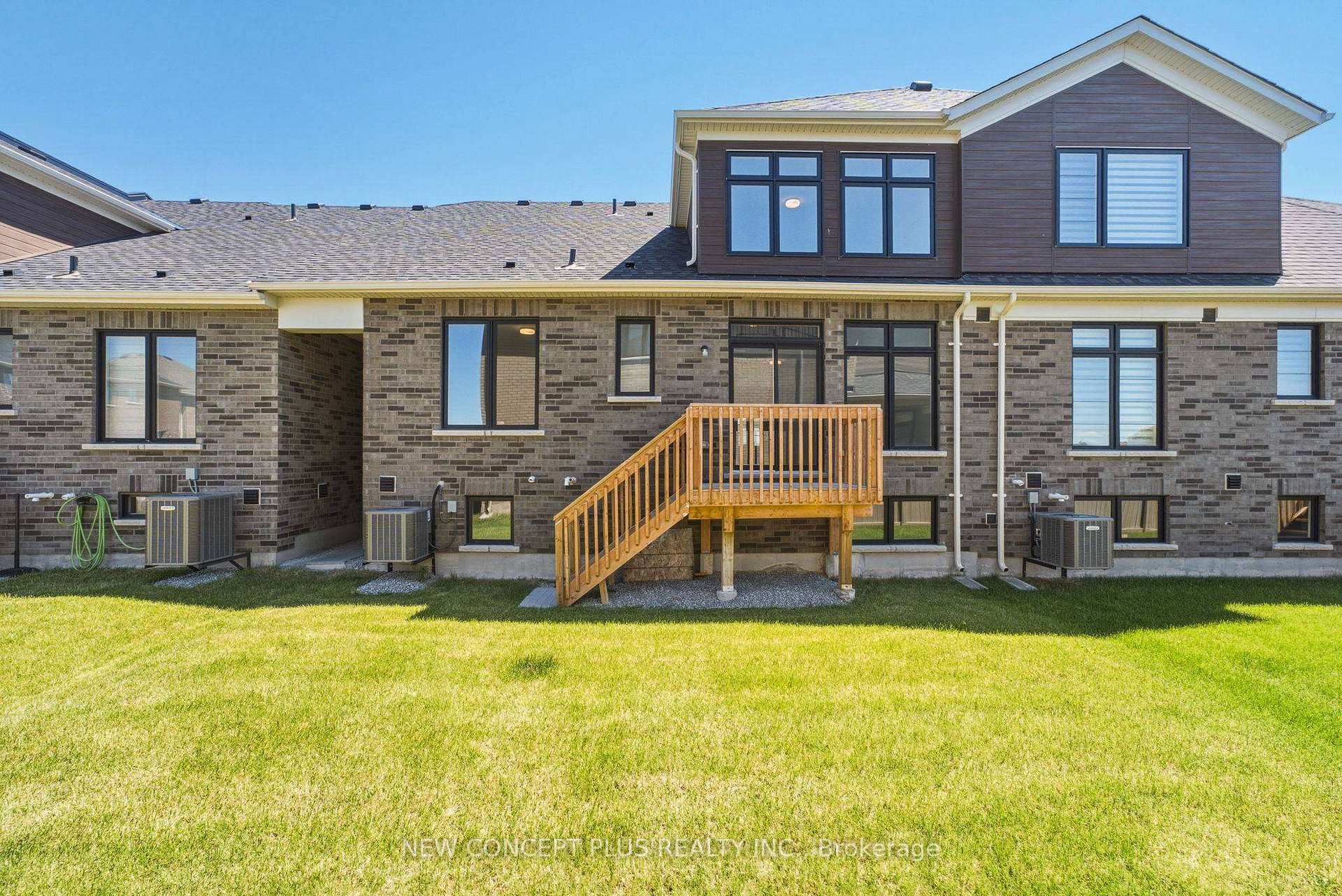 Photo 17 of 11 Bayberry Drive, Adjala-Tosorontio, Colgan — HOMEH