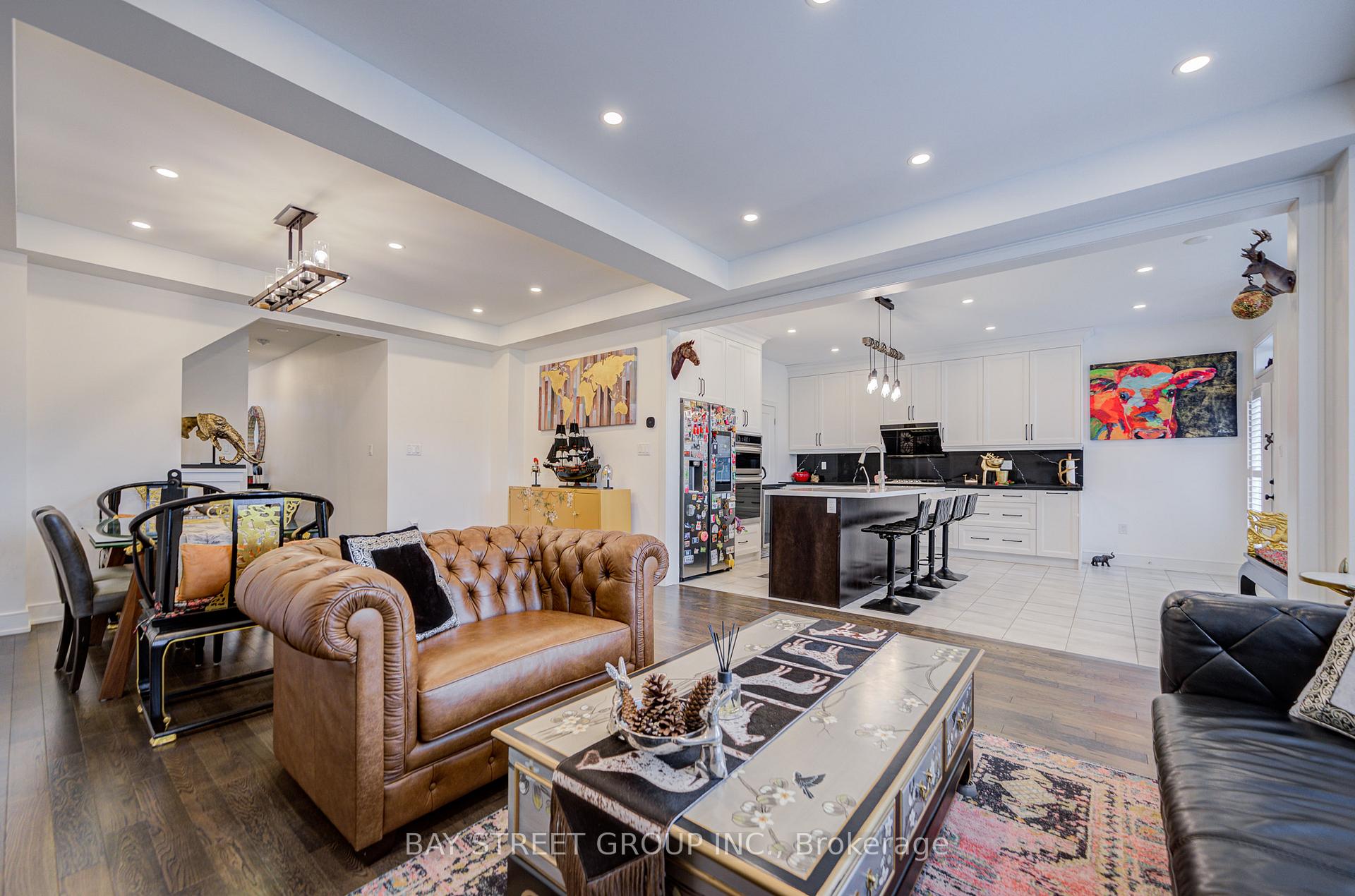 Photo 10 of 237 Ben Sinclair Avenue, East Gwillimbury, Queensville — HOMEH