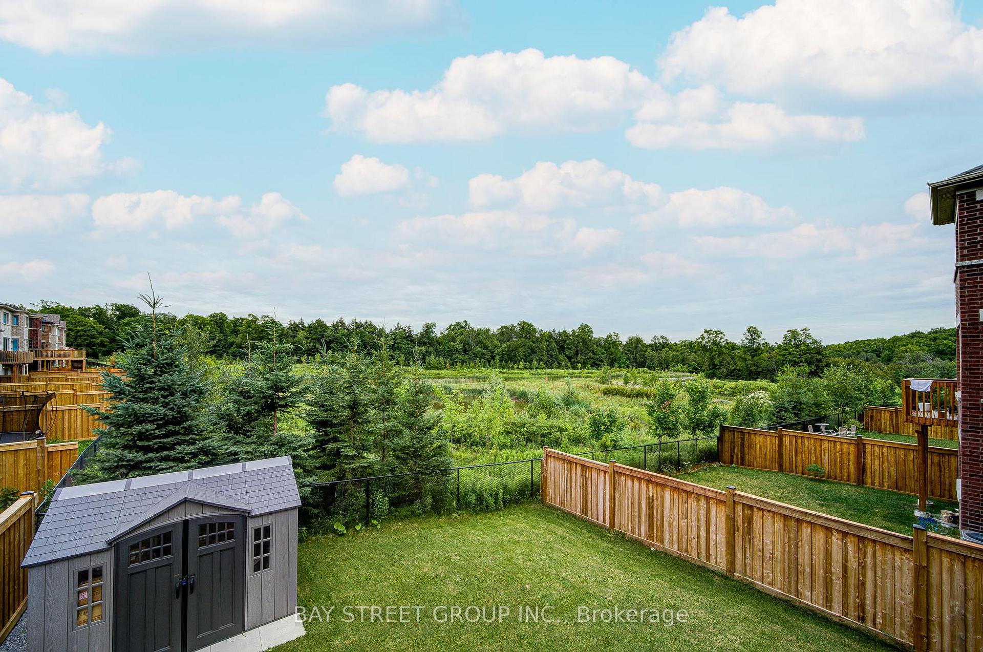 Photo 14 of 237 Ben Sinclair Avenue, East Gwillimbury, Queensville — HOMEH