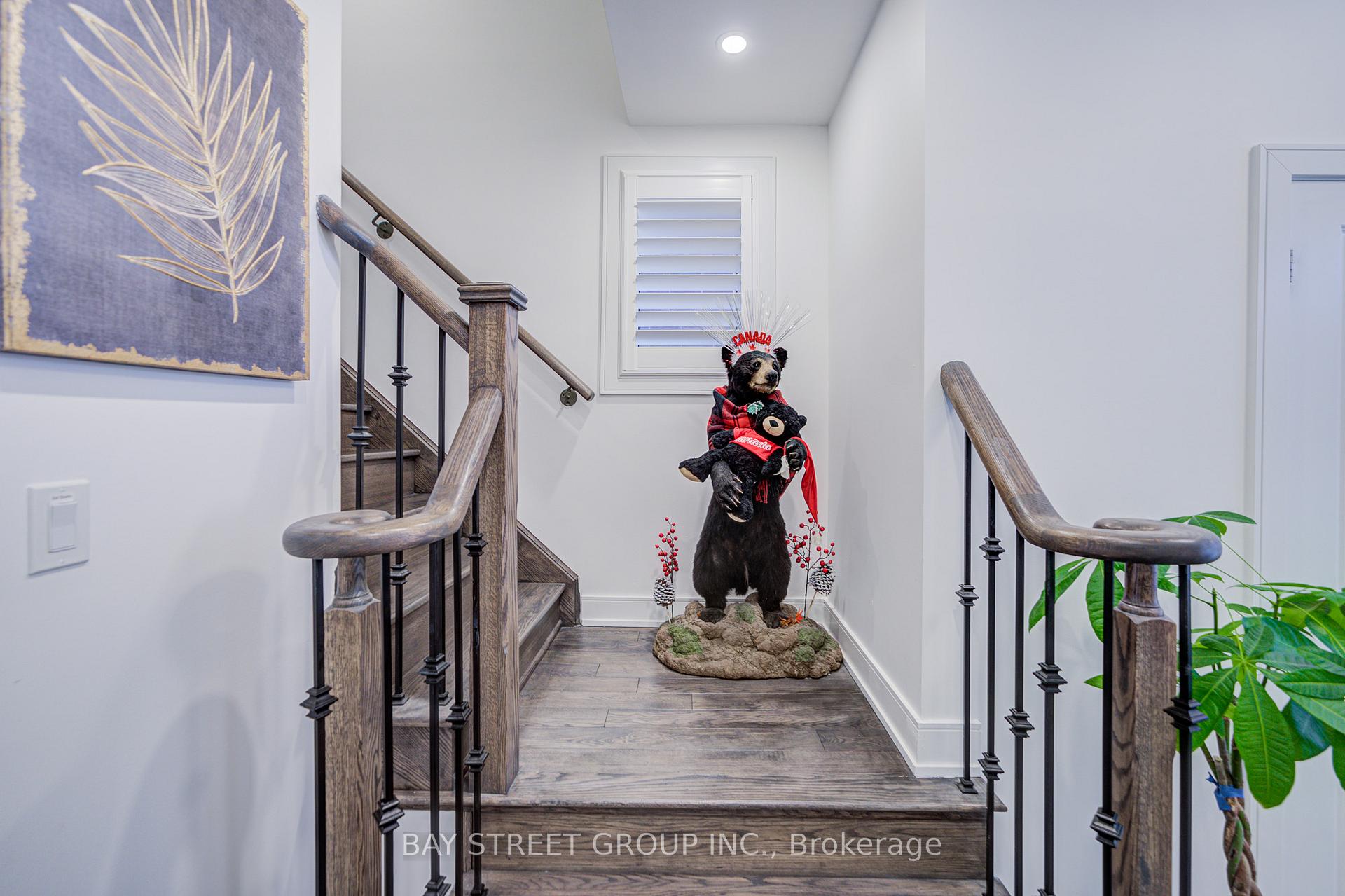 Photo 15 of 237 Ben Sinclair Avenue, East Gwillimbury, Queensville — HOMEH