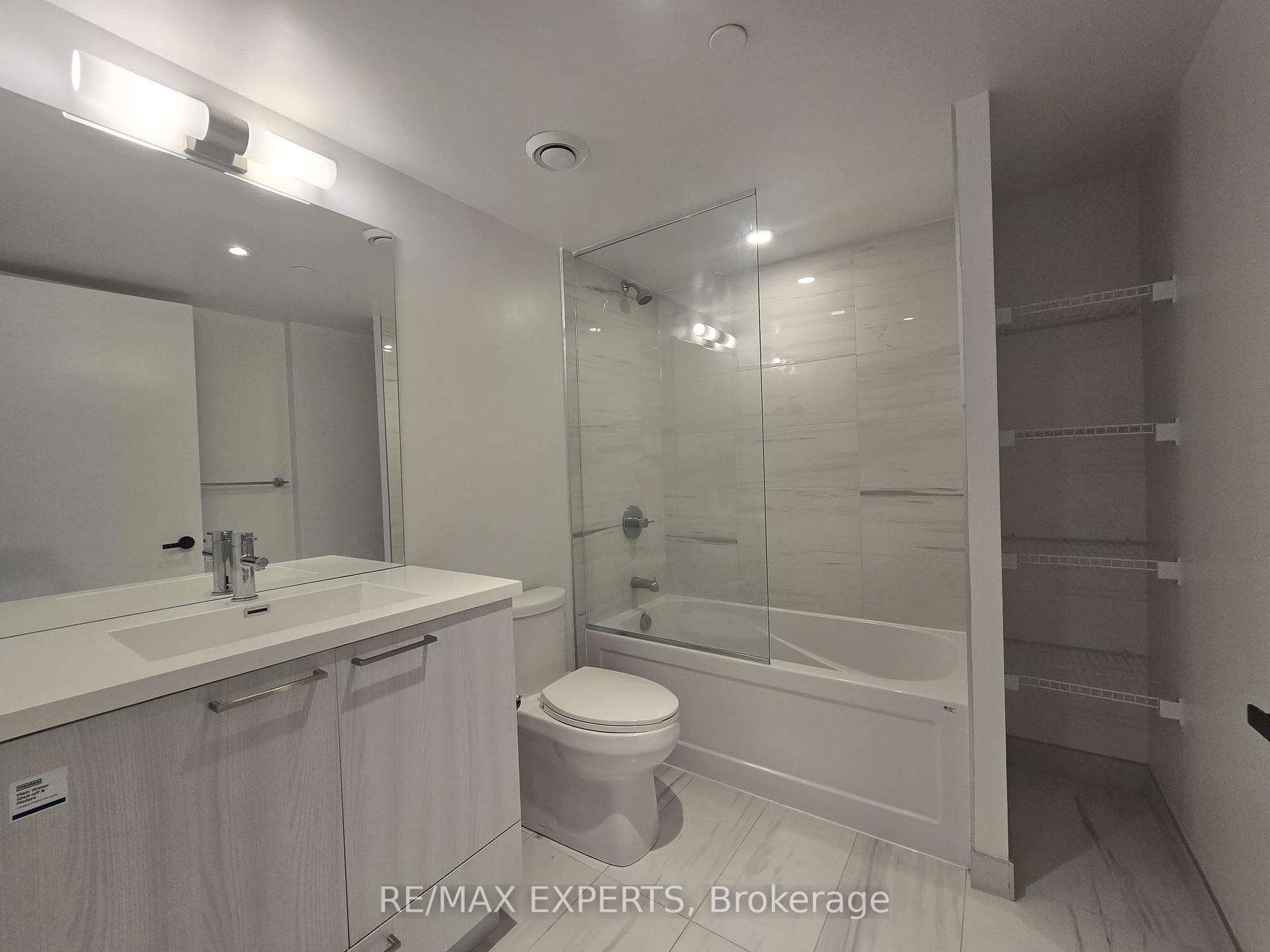 Photo 8 of Unit 3111, 195 Commerce Street, Vaughan, Vaughan Corporate Centre — HOMEH