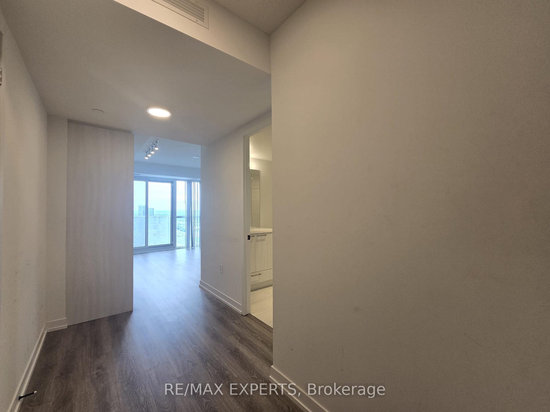 Photo 9 of Unit 3111, 195 Commerce Street, Vaughan, Vaughan Corporate Centre — HOMEH