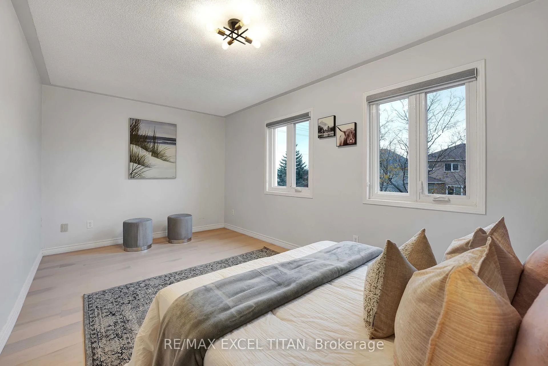 Photo 23 of 74 Giancola Crescent, Vaughan, Maple — HOMEH