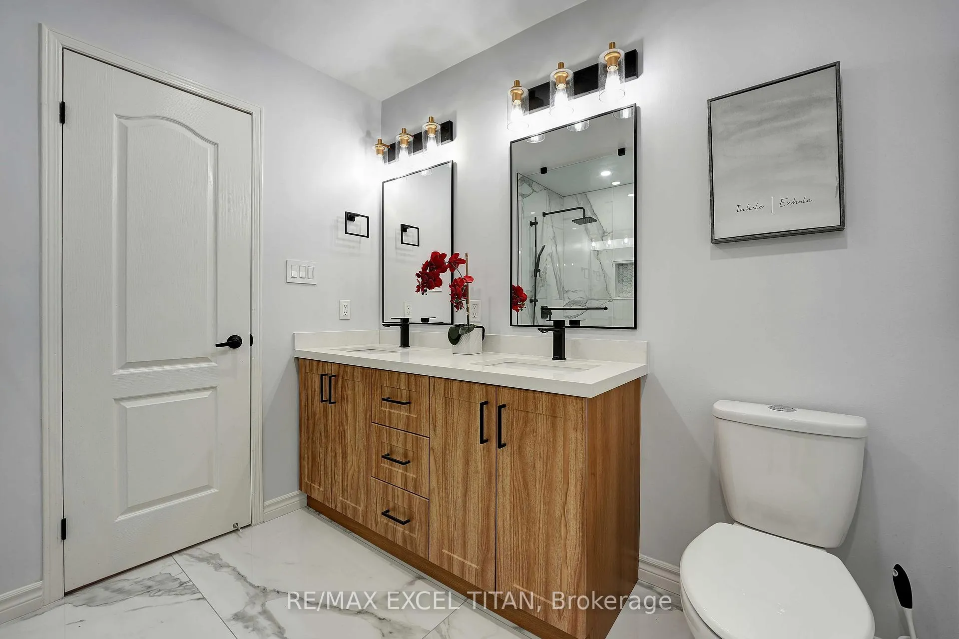 Photo 26 of 74 Giancola Crescent, Vaughan, Maple — HOMEH