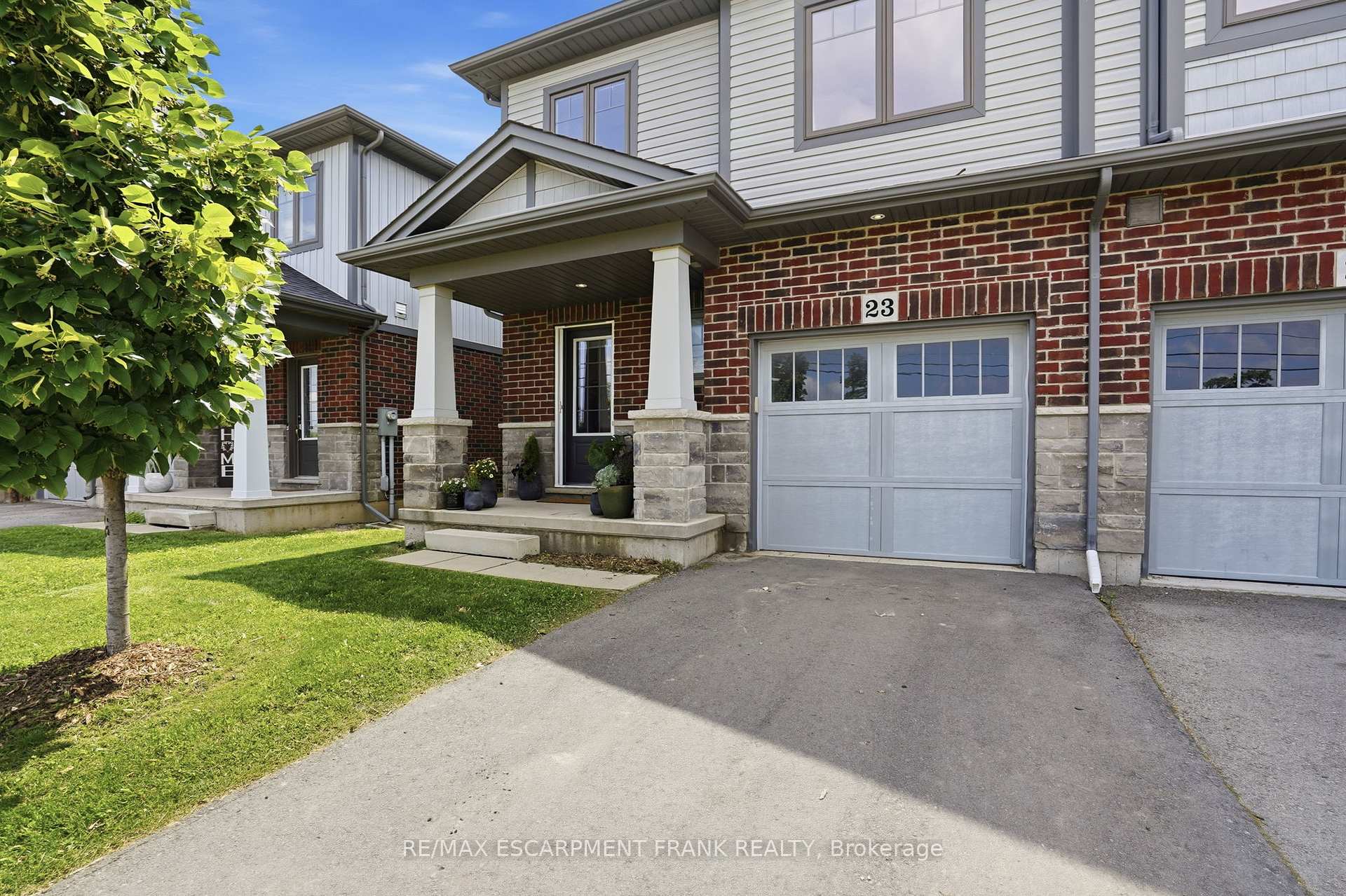 Photo 9 of 23 Severino Circle, West Lincoln, Smithville — HOMEH