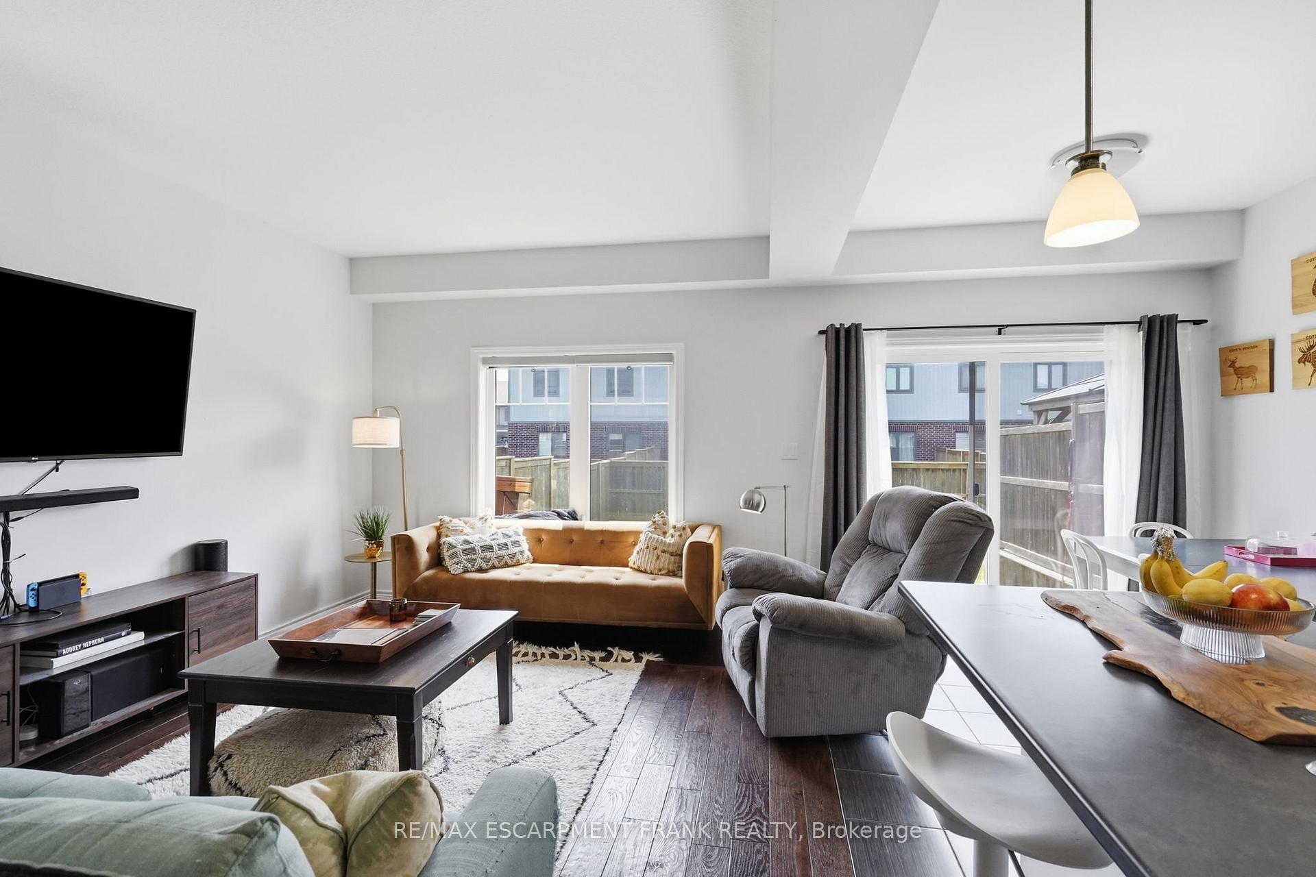Photo 16 of 23 Severino Circle, West Lincoln, Smithville — HOMEH