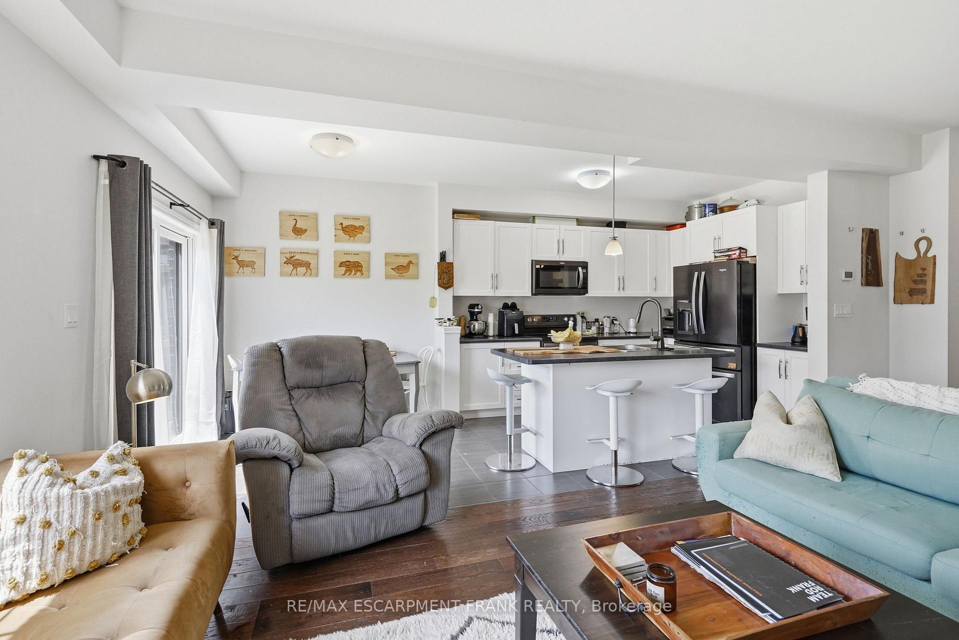 Photo 20 of 23 Severino Circle, West Lincoln, Smithville — HOMEH