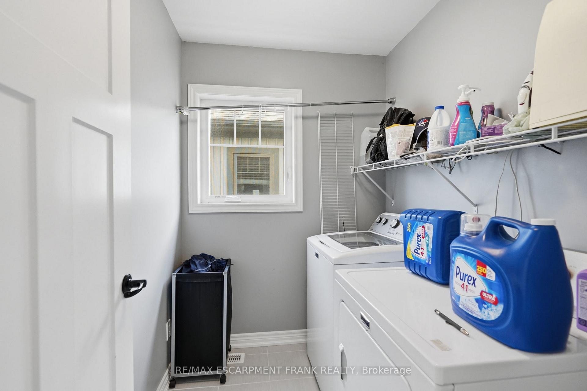 Photo 43 of 23 Severino Circle, West Lincoln, Smithville — HOMEH