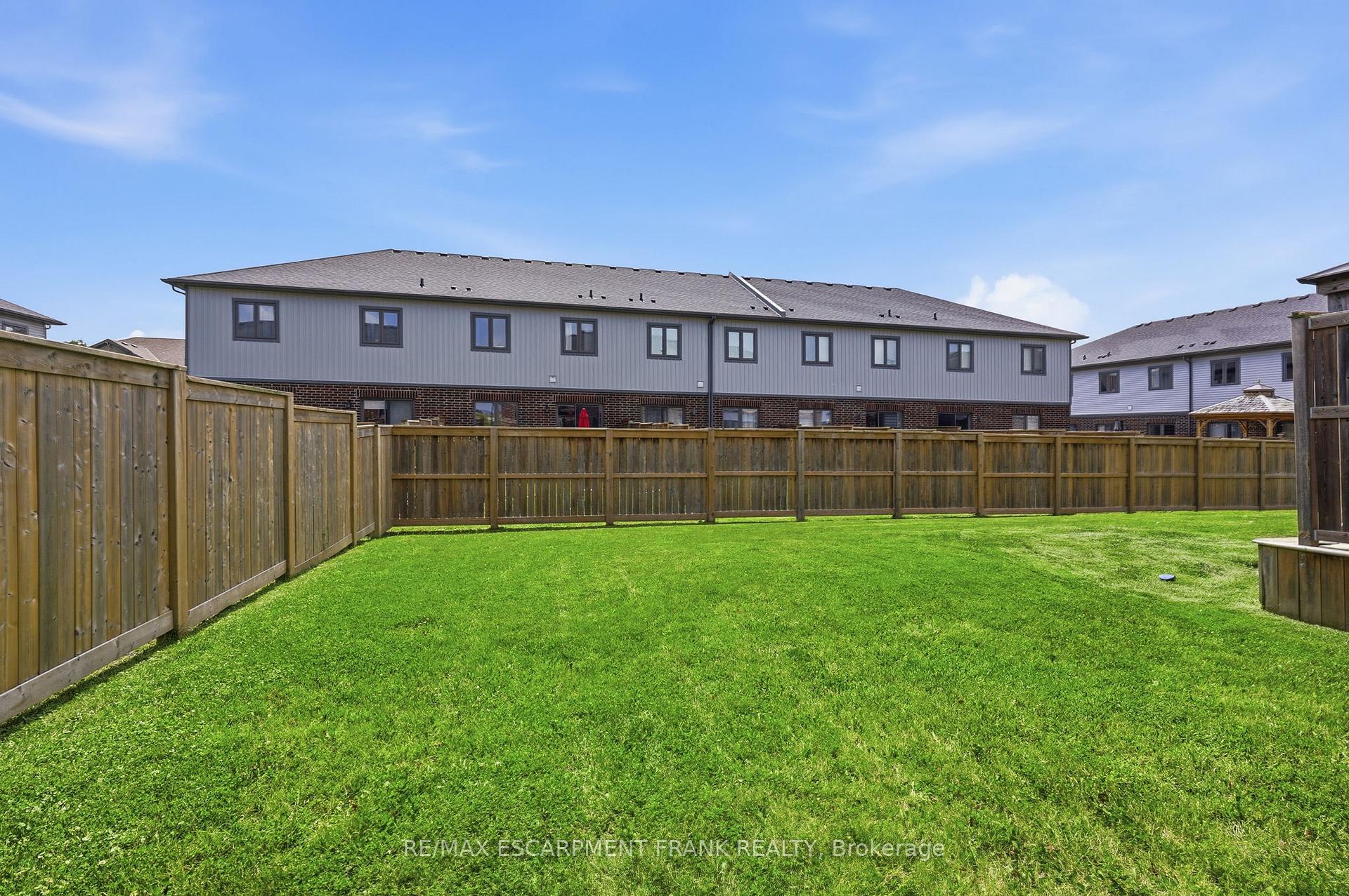 Photo 45 of 23 Severino Circle, West Lincoln, Smithville — HOMEH