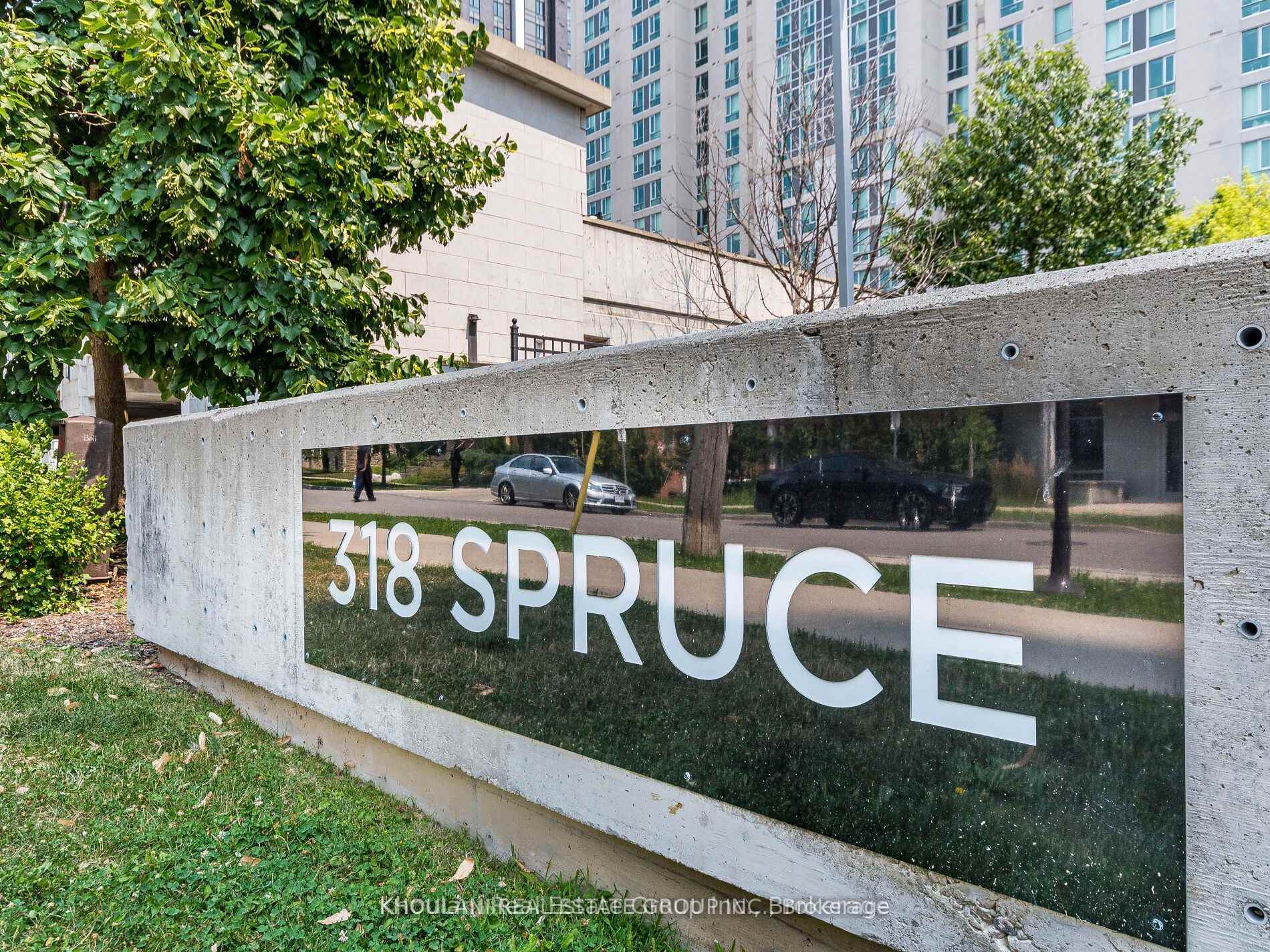 Photo 30 of Unit 2003, 318 Spruce Street, Waterloo, Beechwood/University — HOMEH