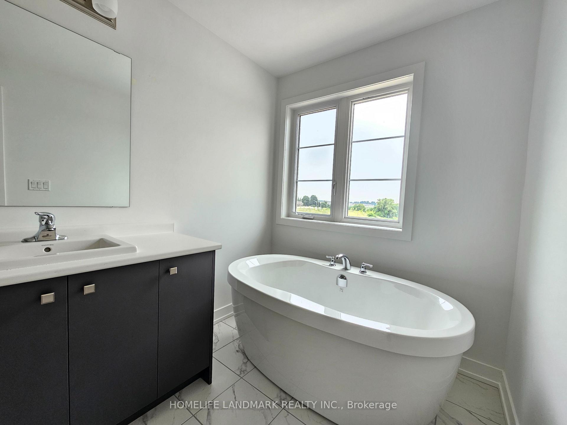Photo 11 of 77 Morrison Crescent, Whitby, Rural Whitby — HOMEH