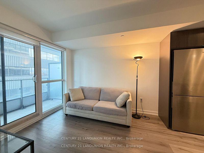 Photo 5 of Unit 1603, 395 Bloor Street E, Toronto, North St. James Town — HOMEH