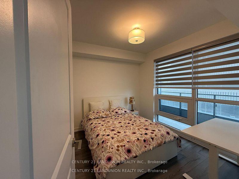 Photo 8 of Unit 1603, 395 Bloor Street E, Toronto, North St. James Town — HOMEH