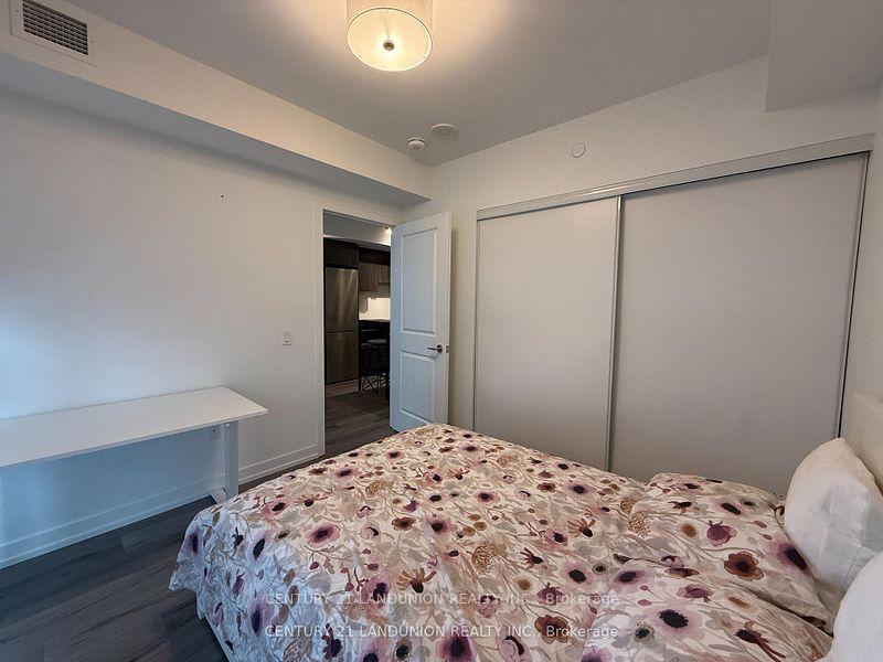 Photo 9 of Unit 1603, 395 Bloor Street E, Toronto, North St. James Town — HOMEH