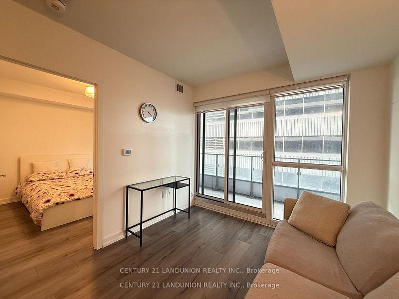 Photo 11 of Unit 1603, 395 Bloor Street E, Toronto, North St. James Town — HOMEH