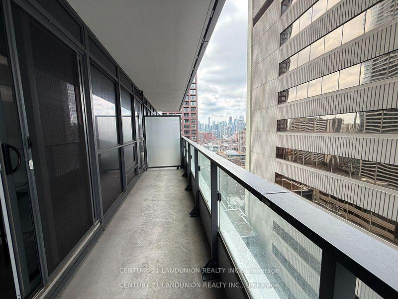 Photo 15 of Unit 1603, 395 Bloor Street E, Toronto, North St. James Town — HOMEH