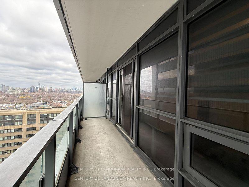 Photo 16 of Unit 1603, 395 Bloor Street E, Toronto, North St. James Town — HOMEH
