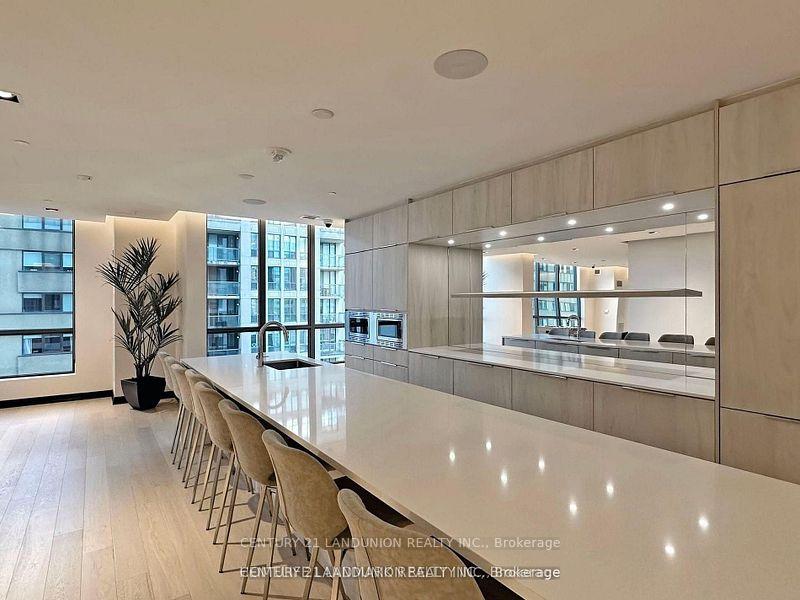 Photo 27 of Unit 1603, 395 Bloor Street E, Toronto, North St. James Town — HOMEH