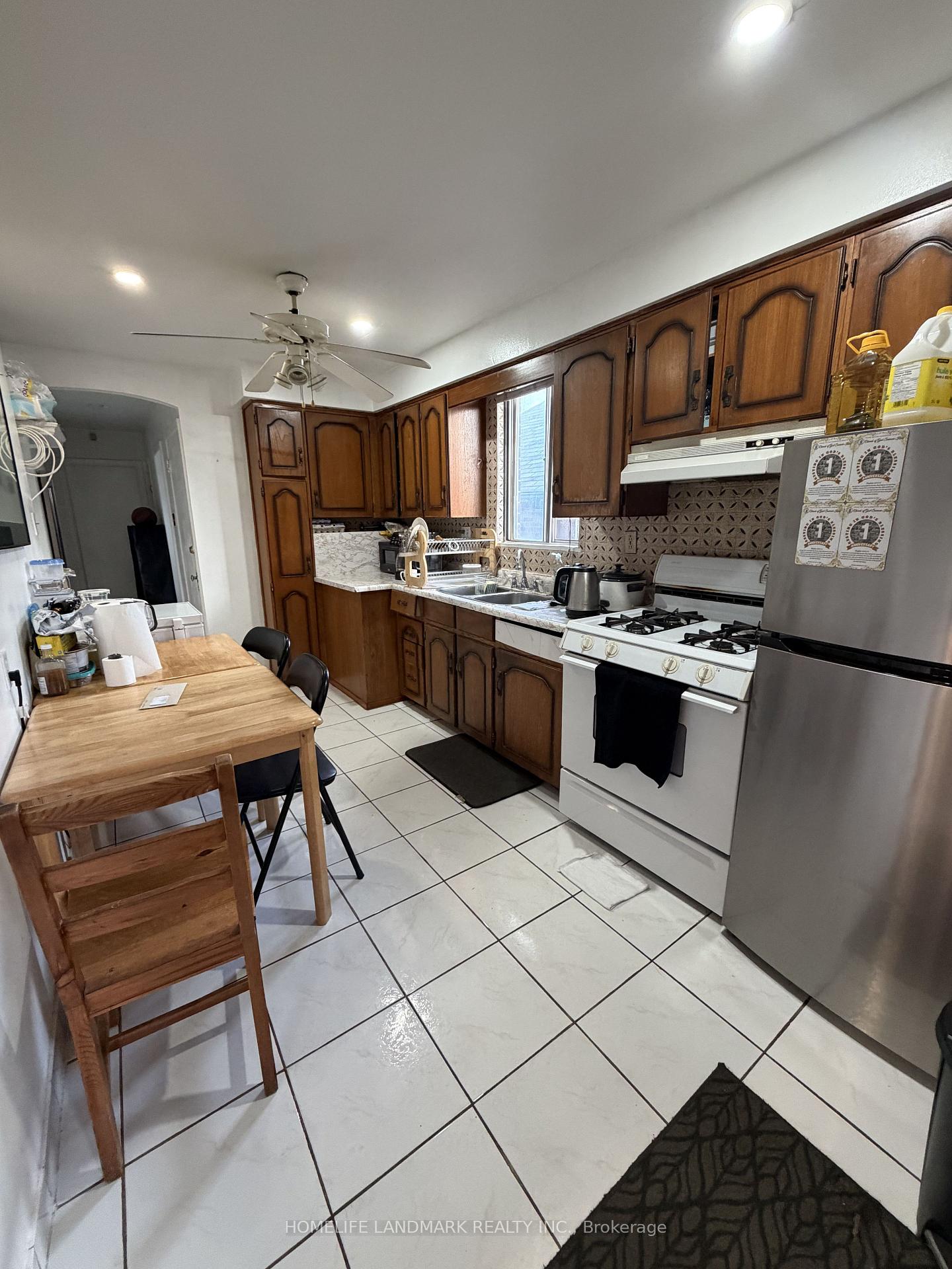 Photo 5 of 131 Cameron Avenue, Toronto, Keelesdale-Eglinton West — HOMEH
