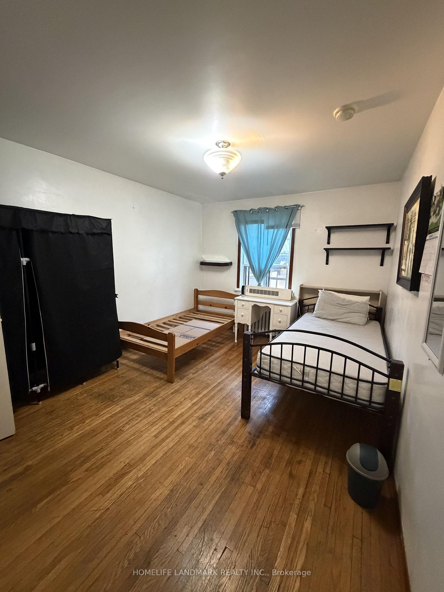 Photo 7 of 131 Cameron Avenue, Toronto, Keelesdale-Eglinton West — HOMEH