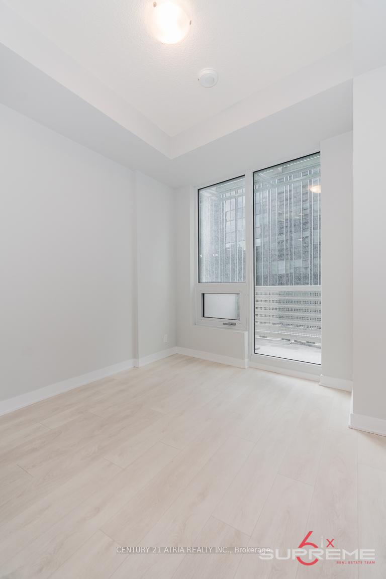 Photo 7 of Unit 611, 2221 Yonge Street, Toronto, Mount Pleasant West — HOMEH