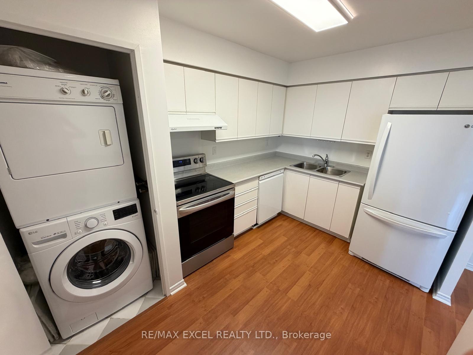 Photo 4 of Unit 507, 91 Townsgate Drive, Vaughan, Crestwood-Springfarm-Yorkhill — HOMEH