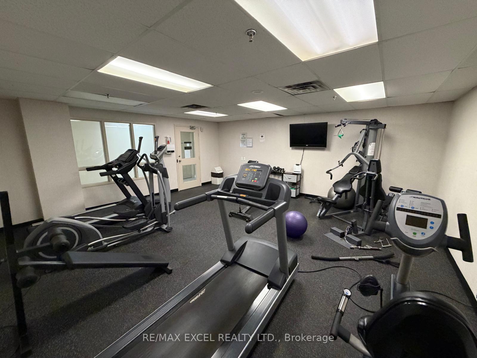 Photo 17 of Unit 507, 91 Townsgate Drive, Vaughan, Crestwood-Springfarm-Yorkhill — HOMEH